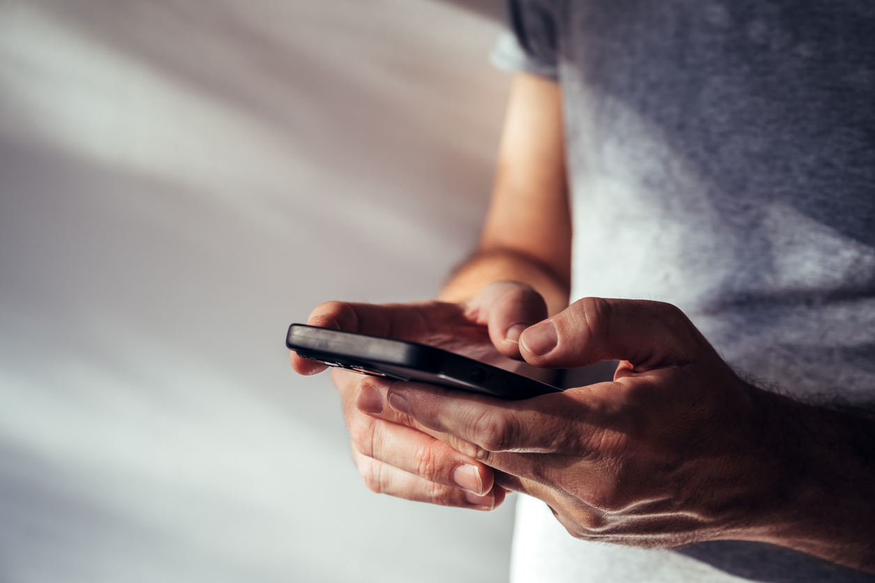 Customer requesting a plumbing quote using a mobile phone.
